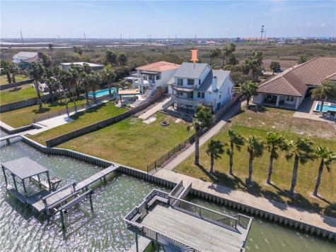 14322 Playa Del Rey Corpus Christi TX 78418