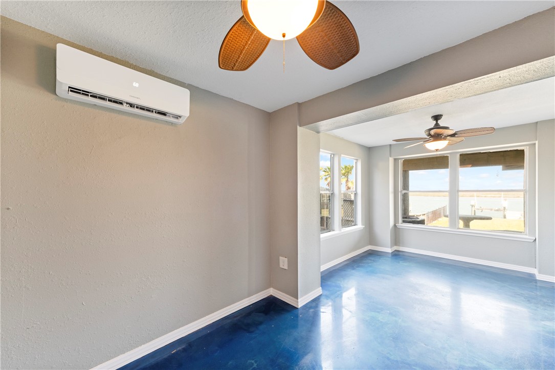 14322 Playa Del Rey Corpus Christi TX 78418
