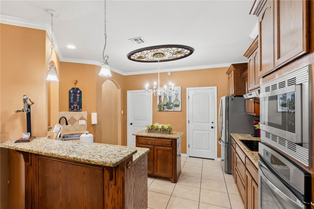 5717 Aava Drive Corpus Christi TX 78414