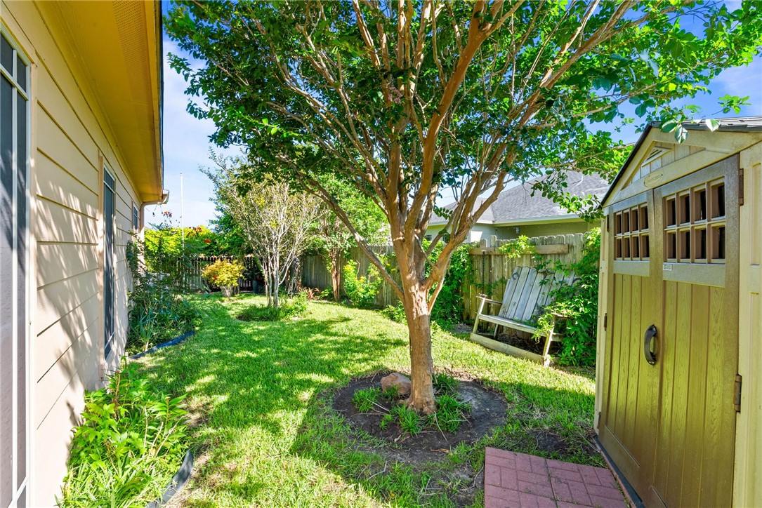 5717 Aava Drive Corpus Christi TX 78414