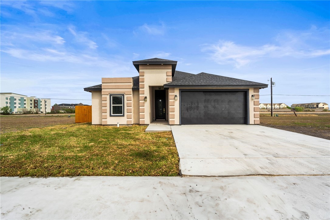 2080 Isabella Drive Kingsville TX 78363