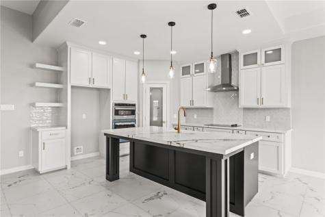 2080 Isabella Drive Kingsville TX 78363