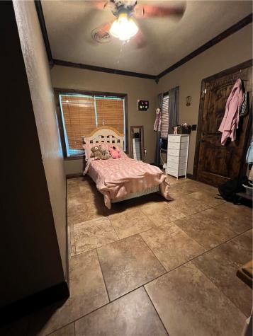 609 E Crockett Street Falfurrias TX 78355