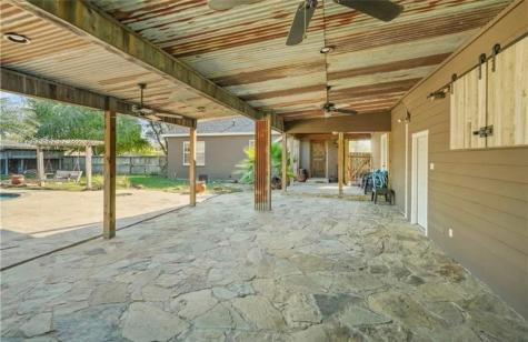 609 E Crockett Street Falfurrias TX 78355