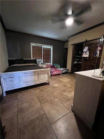609 E Crockett Street Falfurrias TX 78355