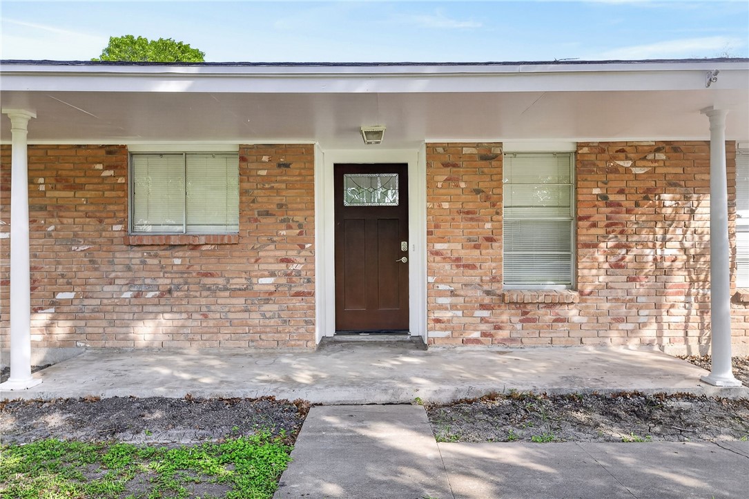 3901 Leonard Drive Corpus Christi TX 78410