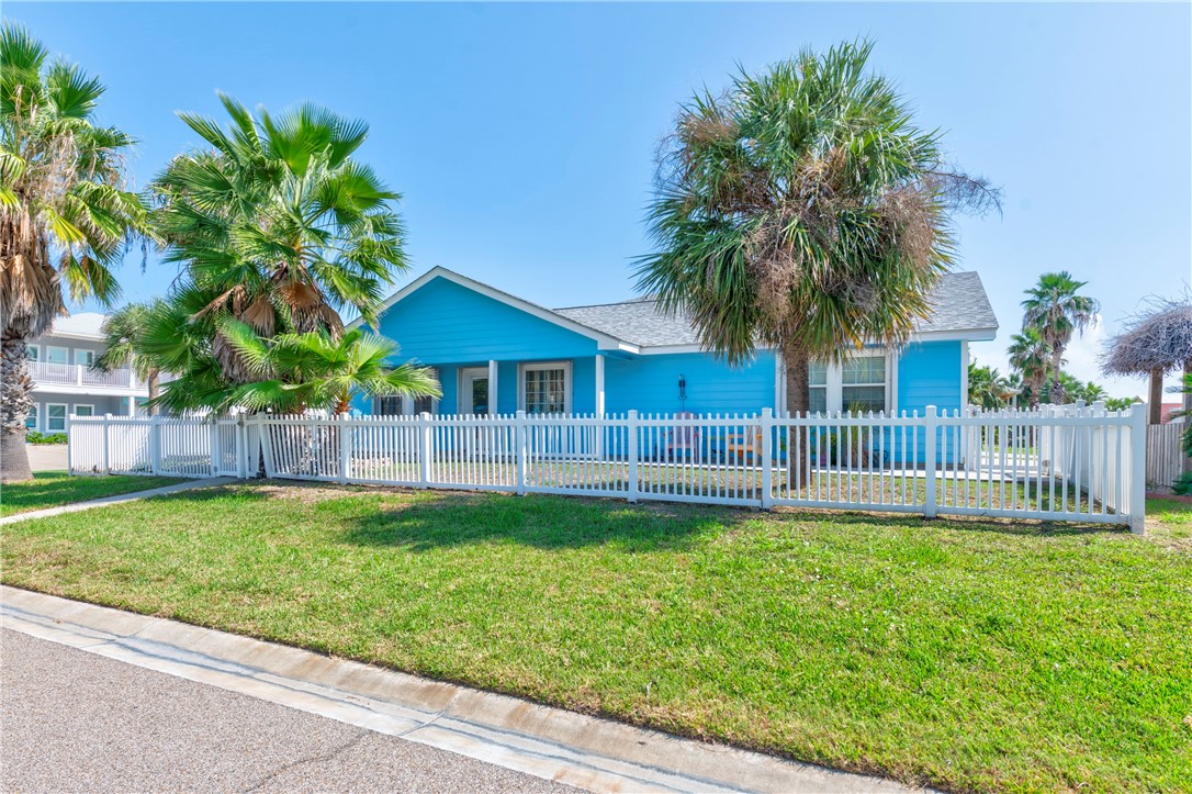 403 Spencers Landing Port Aransas TX 78373
