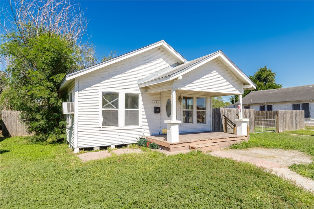 216 W Santa Gertrudis Street Kingsville TX 78363