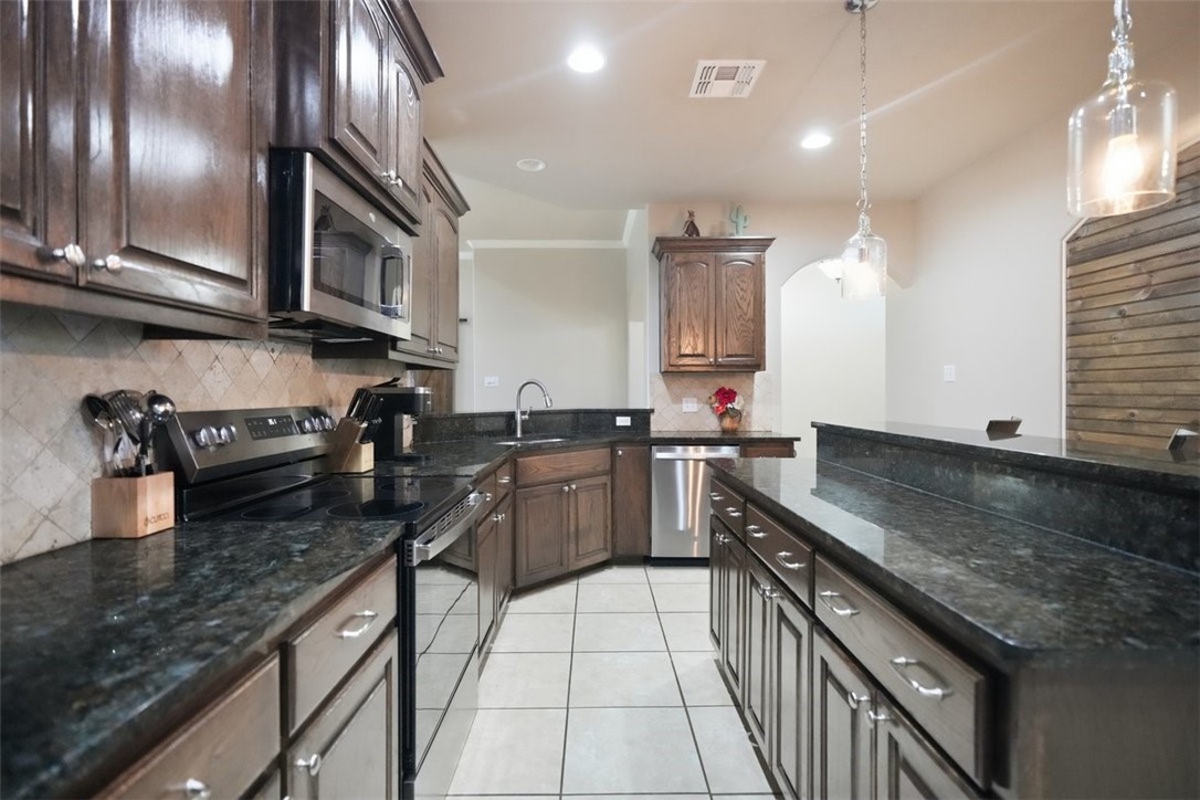 6935 Eckner Drive Corpus Christi TX 78414