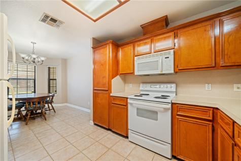 2839 Mckinzie 10 Corpus Christi TX 78410