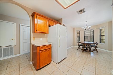 2839 Mckinzie 10 Corpus Christi TX 78410