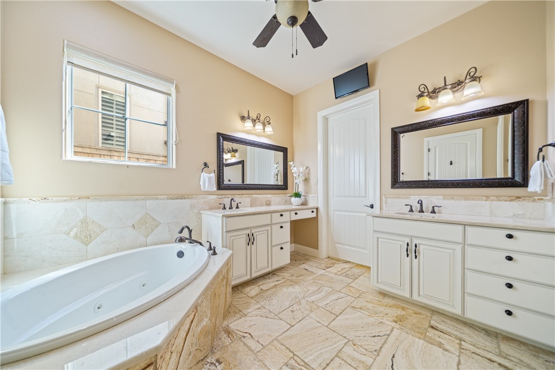 13810 Captains Row Corpus Christi TX 78418