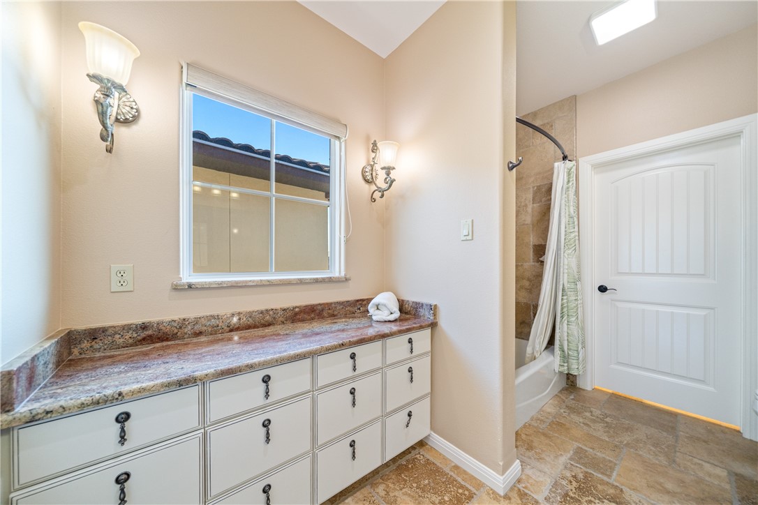13810 Captains Row Corpus Christi TX 78418