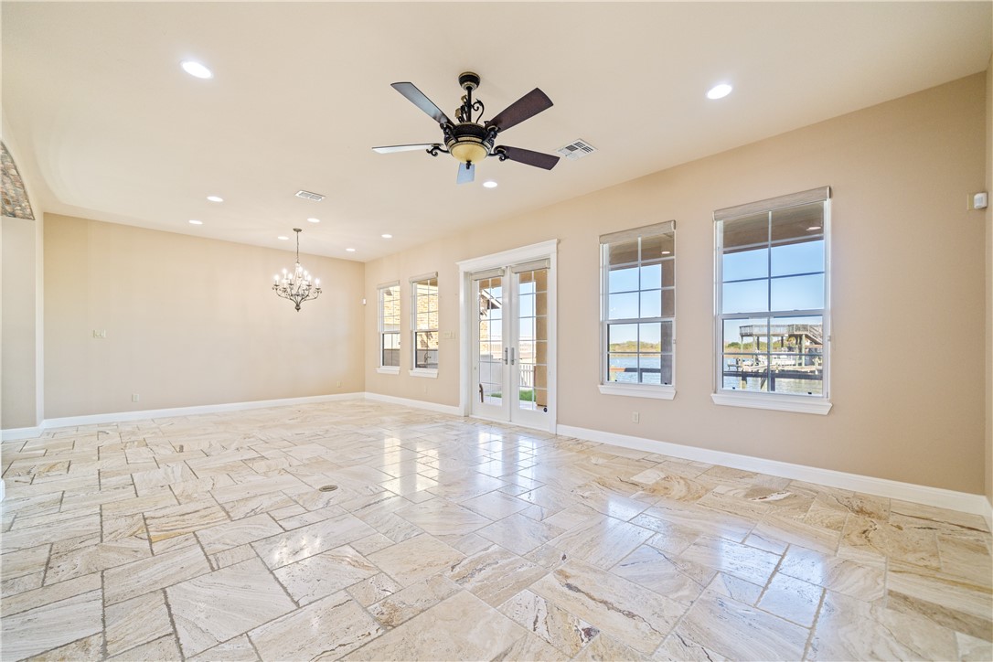 13810 Captains Row Corpus Christi TX 78418
