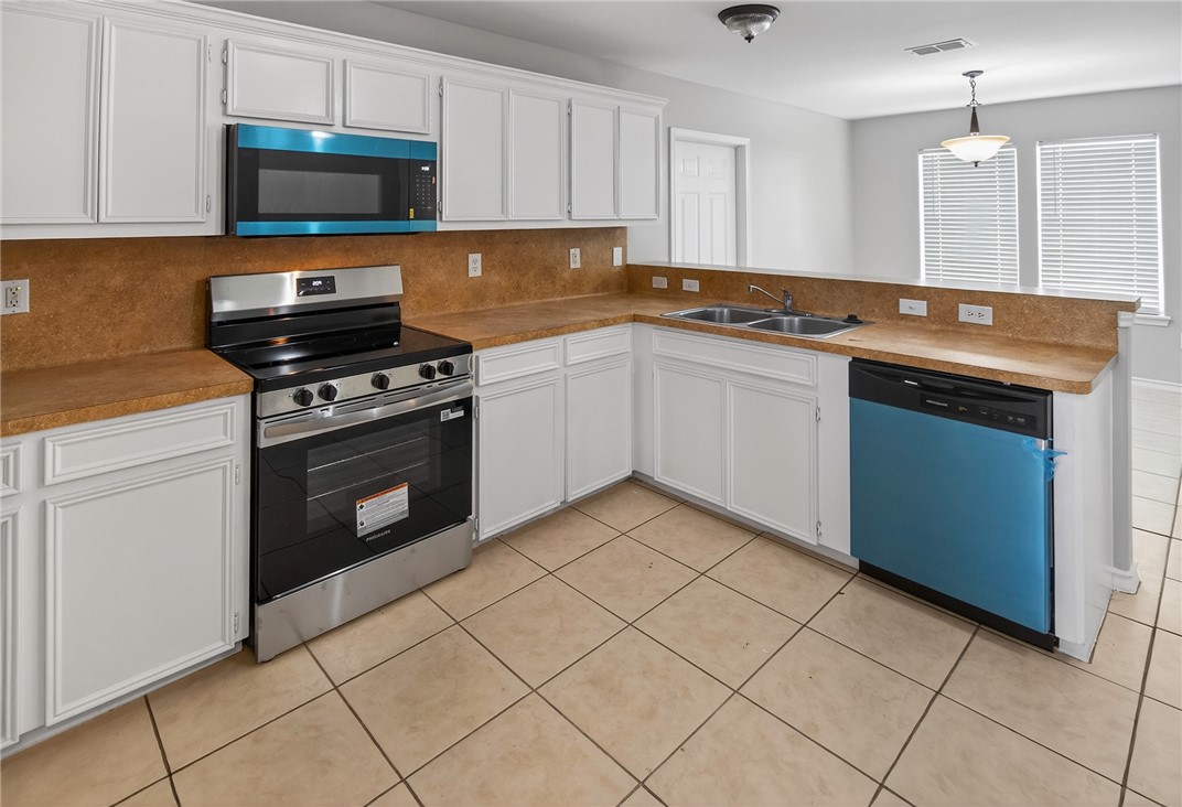 1926 El Monte Street Corpus Christi TX 78417