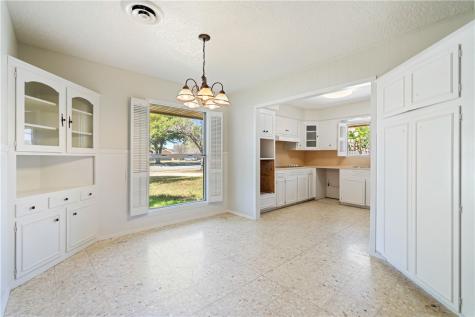 134 Markham Place Portland TX 78374
