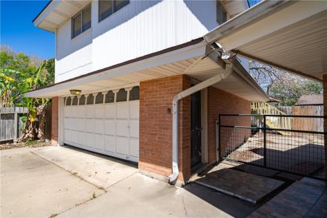 134 Markham Place Portland TX 78374