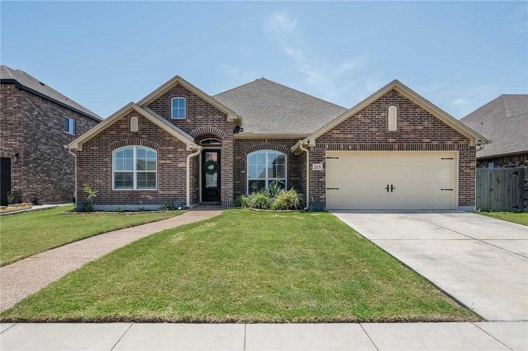 215 Couples Drive Portland TX 78374