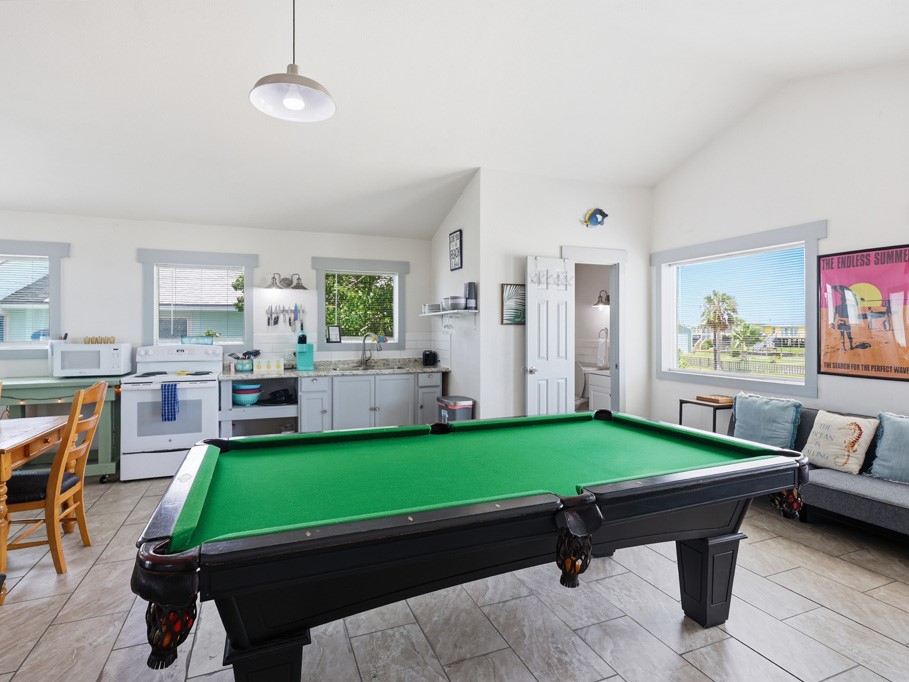 126 Canvasback Rockport TX 78382