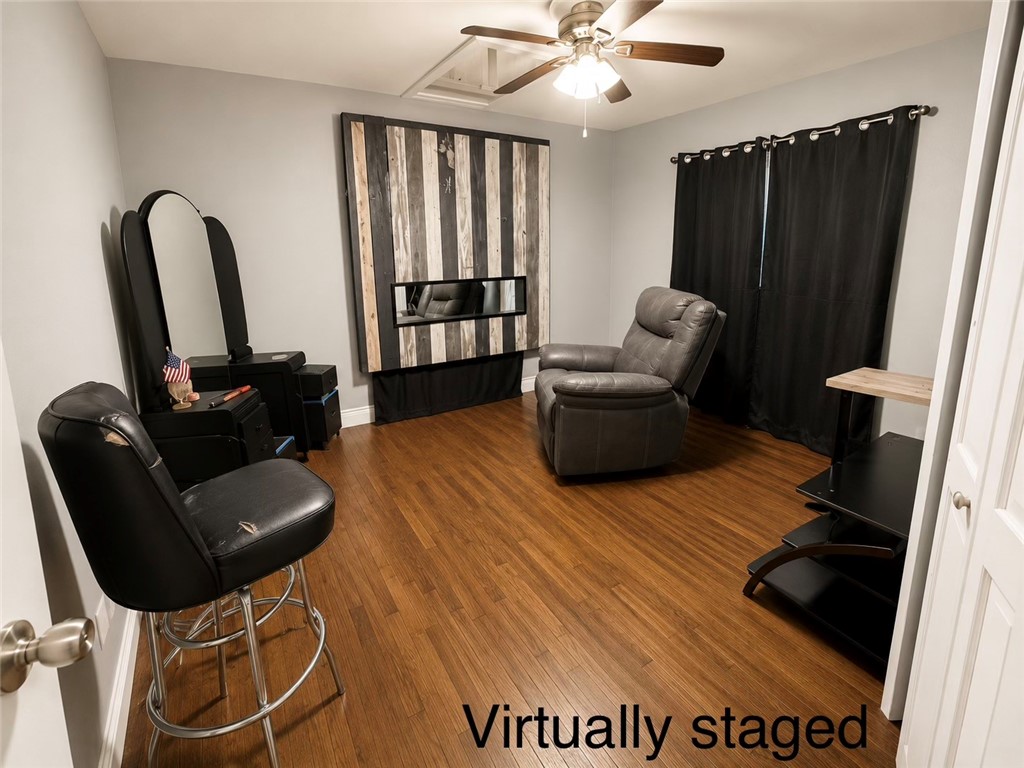 1337 Cambridge Drive Corpus Christi TX 78415