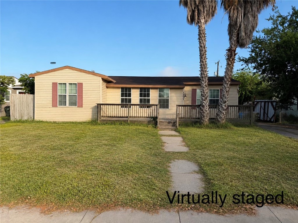 1337 Cambridge Drive Corpus Christi TX 78415