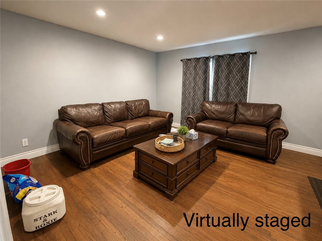 1337 Cambridge Drive Corpus Christi TX 78415