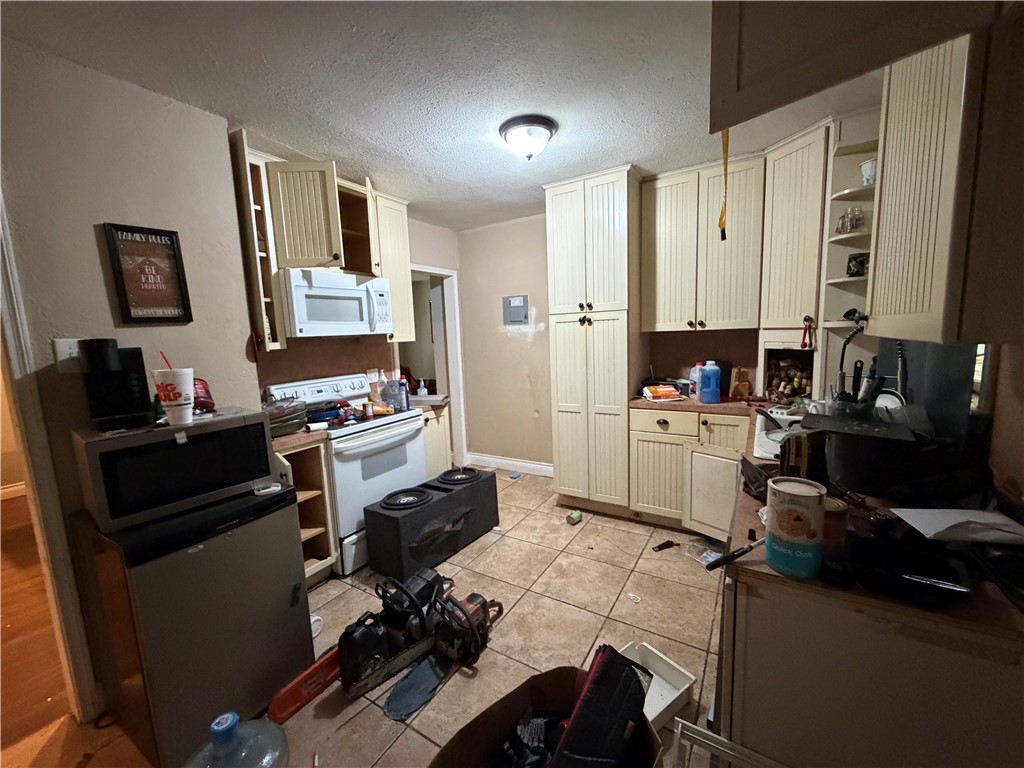 1337 Cambridge Drive Corpus Christi TX 78415