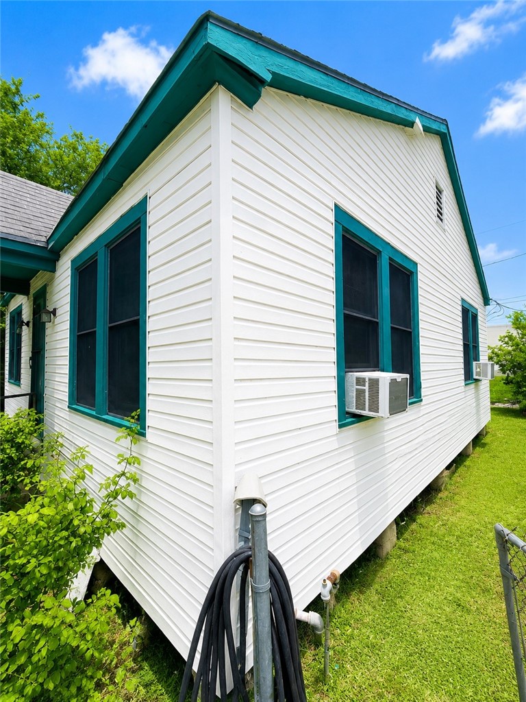 3106 Huisache Street Corpus Christi TX 78408