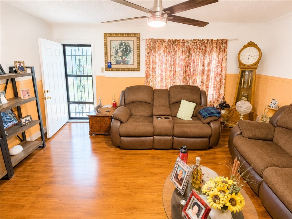 3106 Huisache Street Corpus Christi TX 78408