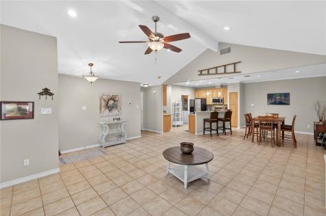 5642 Lipes Boulevard 21 Corpus Christi TX 78414