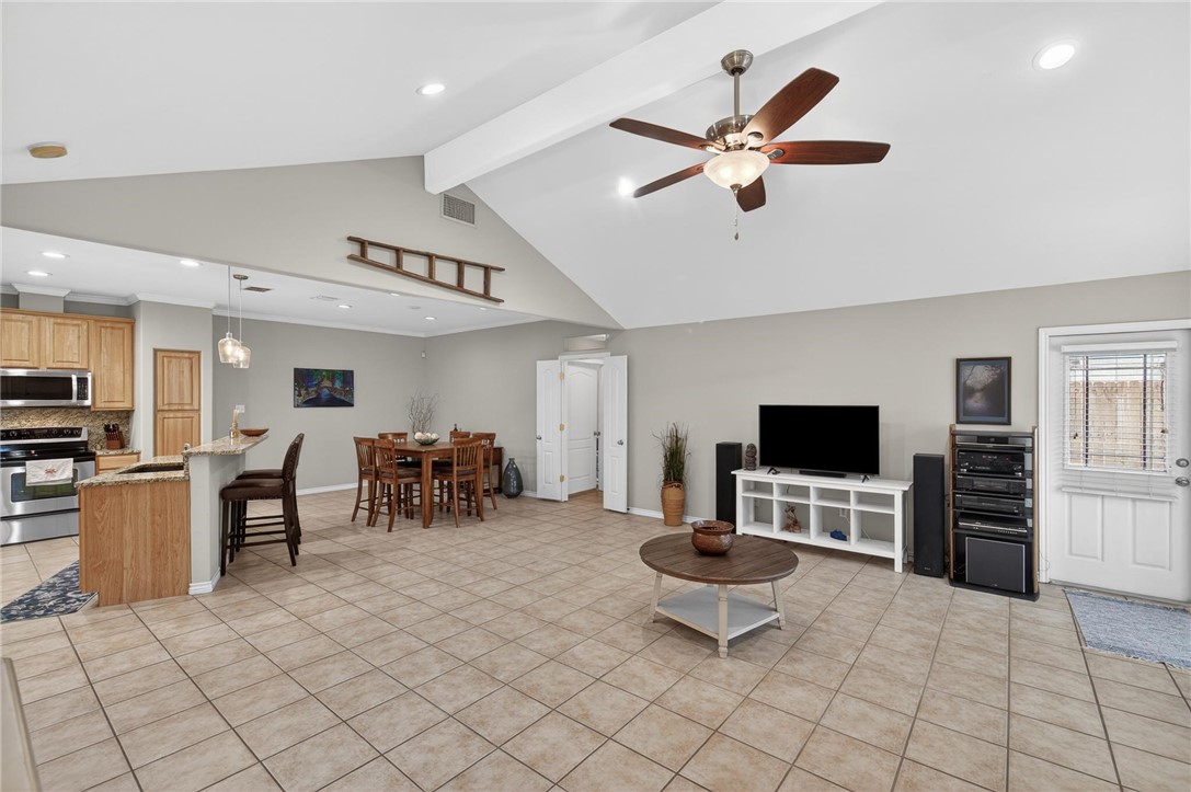 5642 Lipes Boulevard 21 Corpus Christi TX 78414