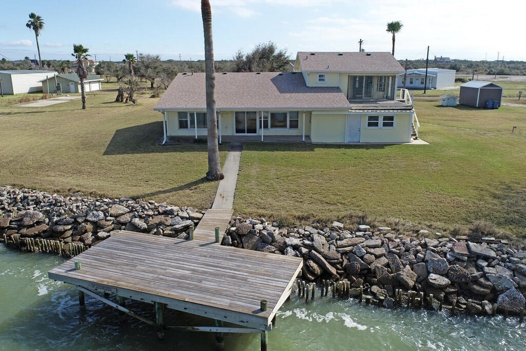 3657 Copano Drive Rockport TX 78382