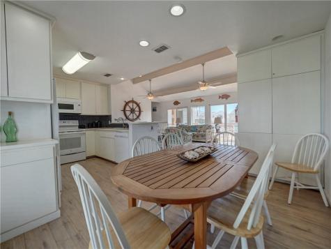 6877 State Highway 361 43 Port Aransas TX 78373