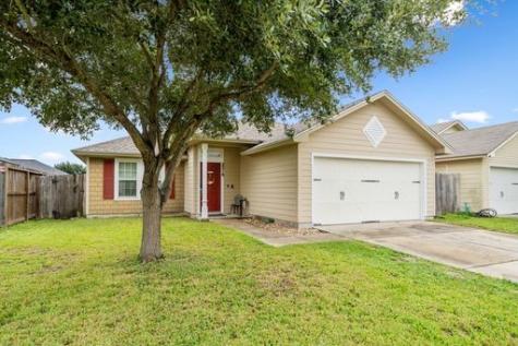 2218 Abeto Drive Corpus Christi TX 78414