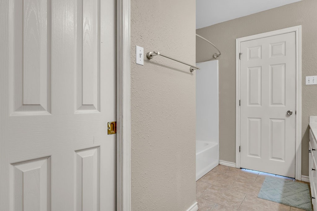 4022 Wood River 5b Corpus Christi TX 78410
