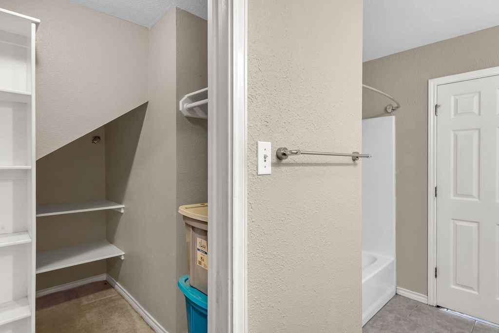 4022 Wood River 5b Corpus Christi TX 78410