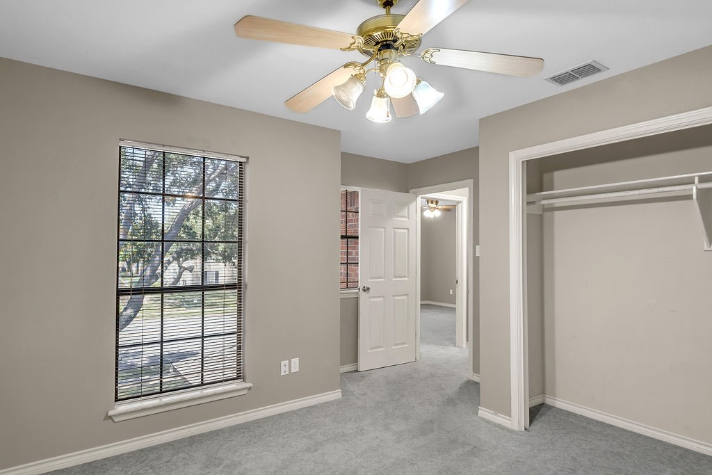4022 Wood River 5b Corpus Christi TX 78410