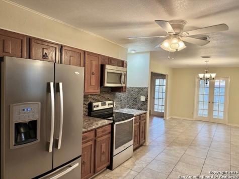 1104 Newhall Street Beeville TX 78102