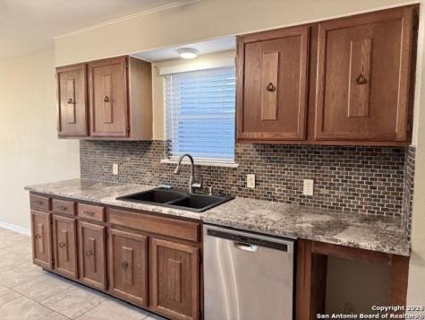 1104 Newhall Street Beeville TX 78102