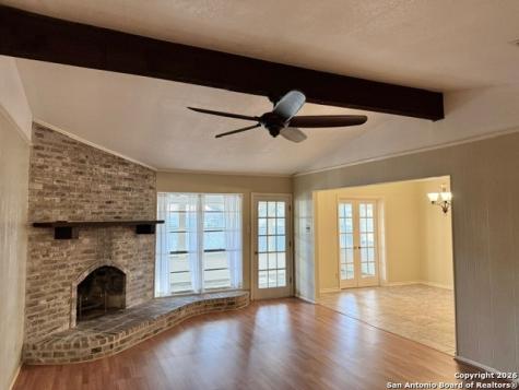 1104 Newhall Street Beeville TX 78102