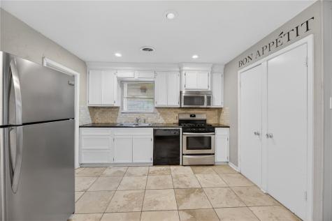 322 Waverly Drive Corpus Christi TX 78412