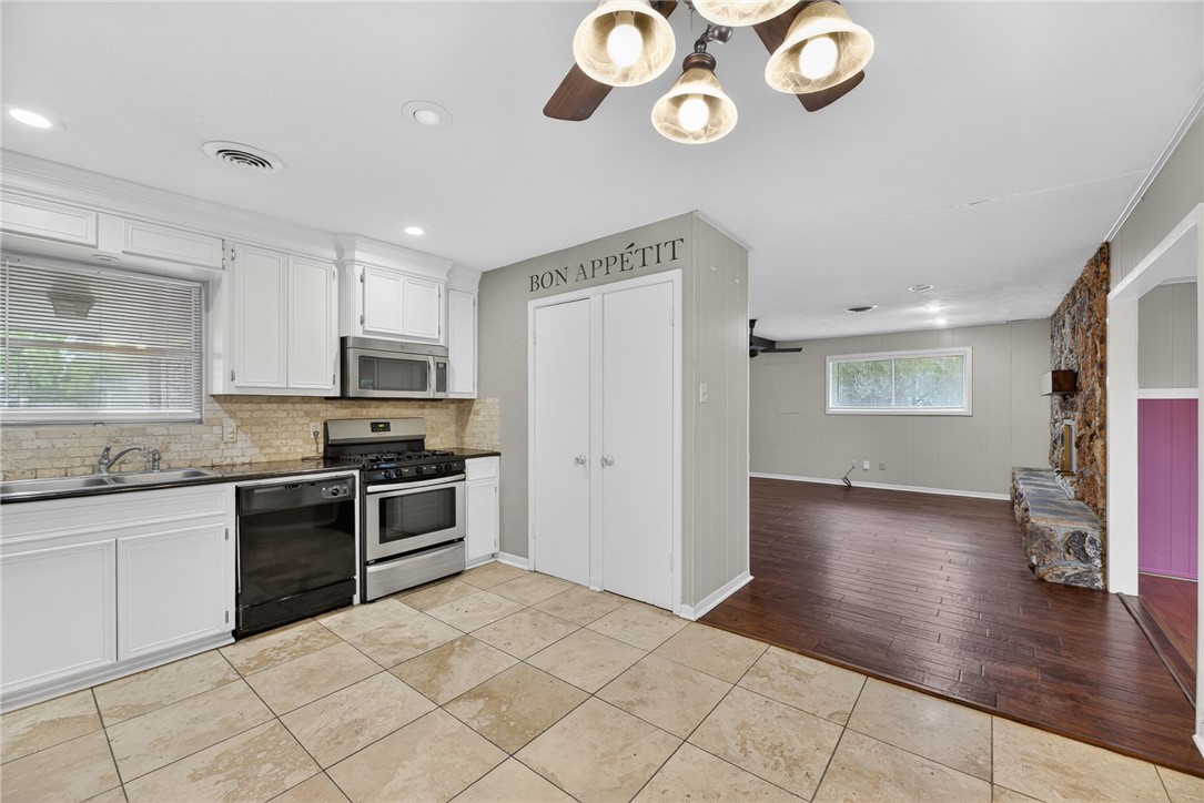 322 Waverly Drive Corpus Christi TX 78412