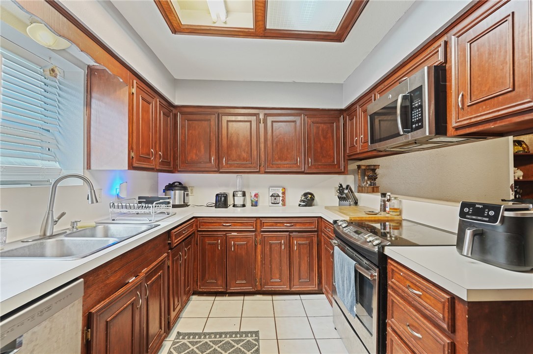 7037 Sun Wood Drive Corpus Christi TX 78413