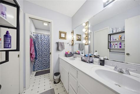 3105 Vicksburg Street Corpus Christi TX 78410