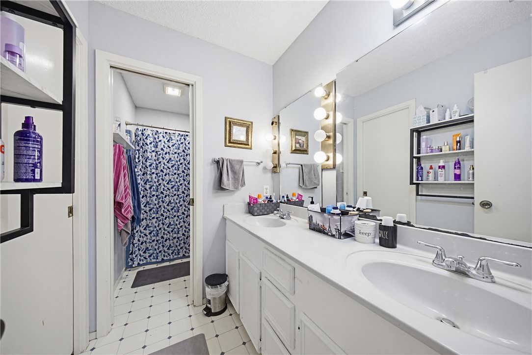 3105 Vicksburg Street Corpus Christi TX 78410
