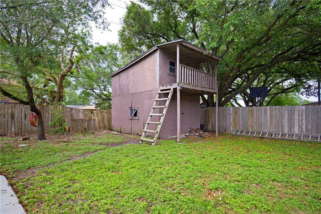3105 Vicksburg Street Corpus Christi TX 78410