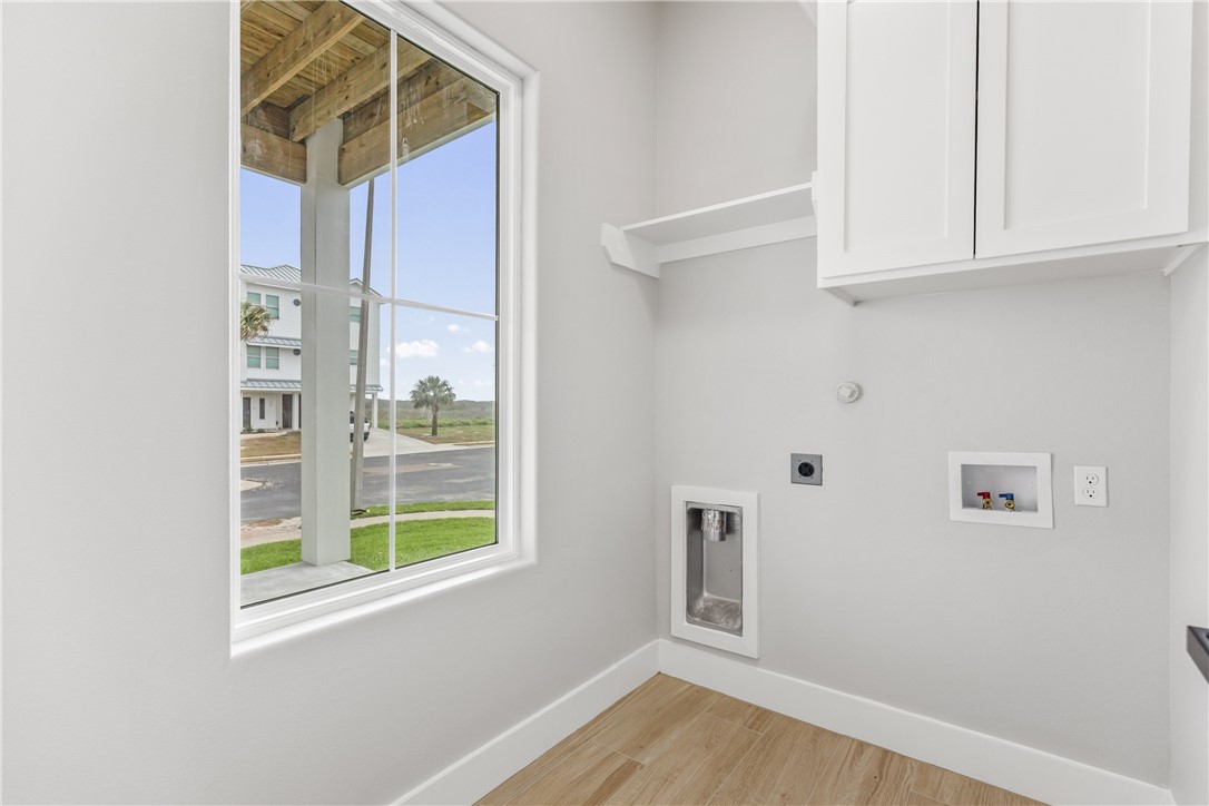 129 Frontside Drive Corpus Christi TX 78418