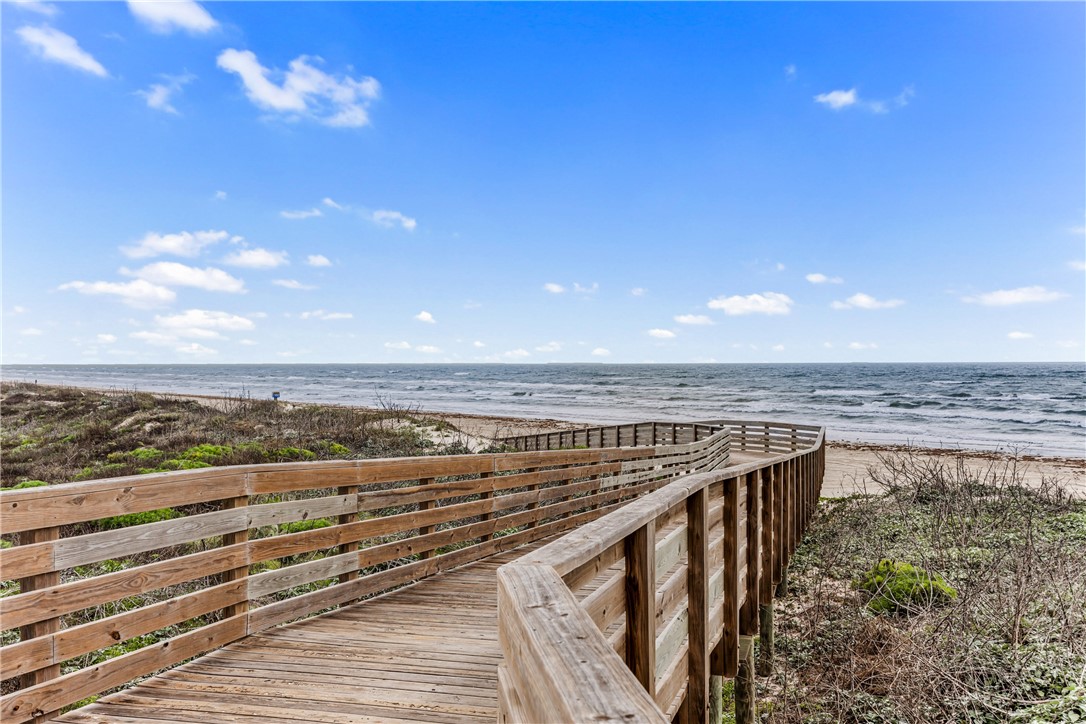 129 Frontside Drive Corpus Christi TX 78418