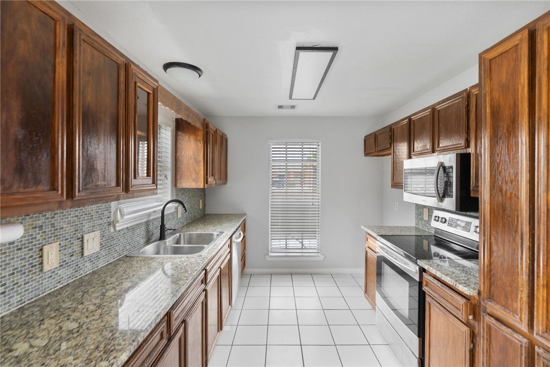 16118 Jessamine Street Corpus Christi TX 78418