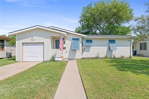 525 Sheridan Drive Corpus Christi TX 78412